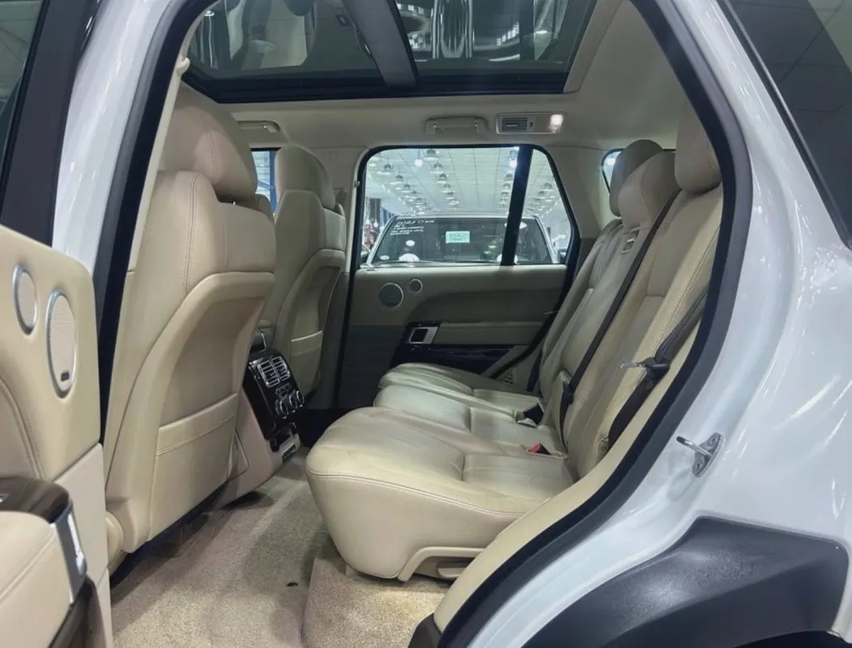 Land Rover Range Rover HSE 2016 | GCC Specs-6-6