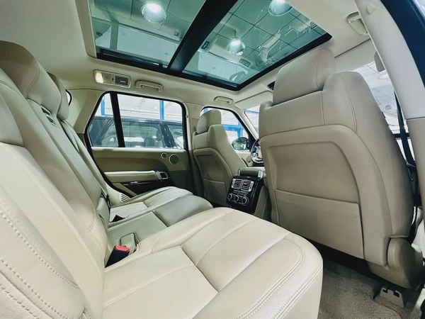 Land Rover Range Rover HSE 2016 | GCC Specs