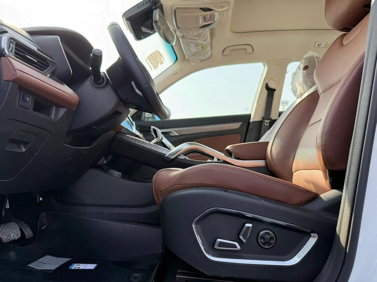 Geely Azkarra LUXURY GL 1.5L Petrol 2023 Export Price @ 53,500 AED-5-0
