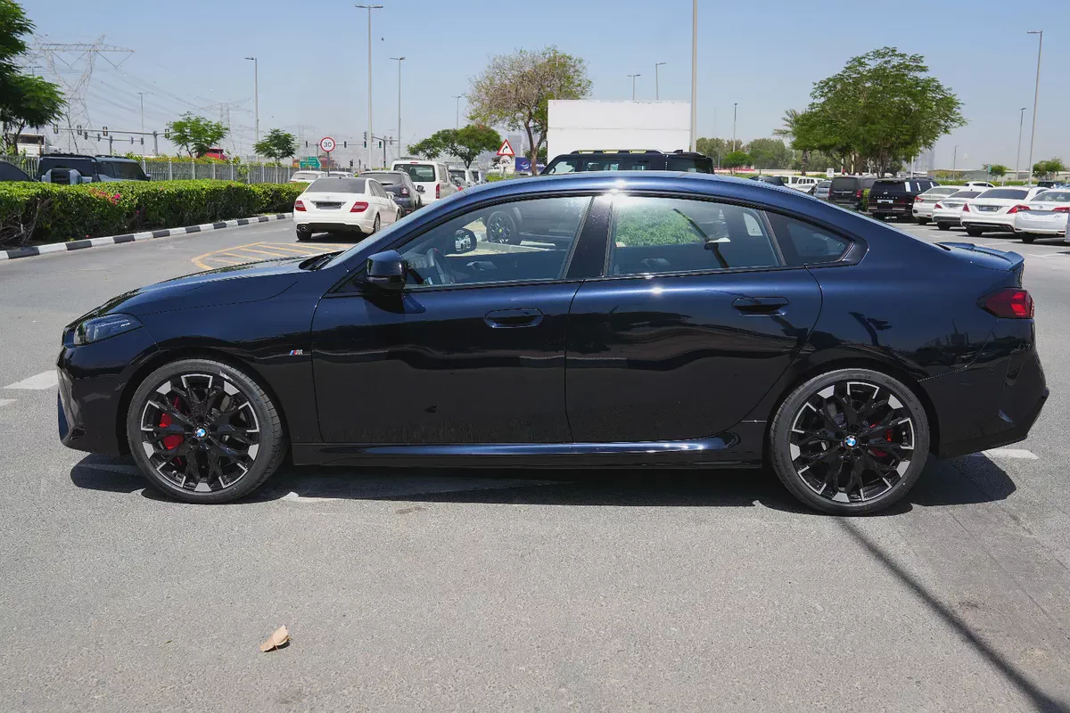 BMW M235L GRAN COUPE 2025!! BRAND NEW CAR!! FIVE YEARS WARRANTY!! THREE YEARS SERVICE CONTRACT-17-17