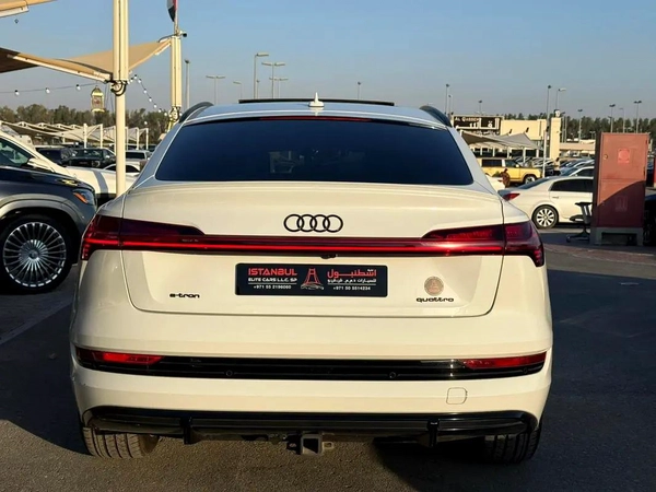 2023 Audi e-tron 50 S-Line Sportback - Pristine Condition