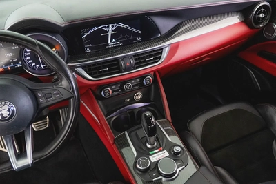 2019 Alfa Romeo Stelvio Quadrifoglio / Full Alfa Romeo Service History-8