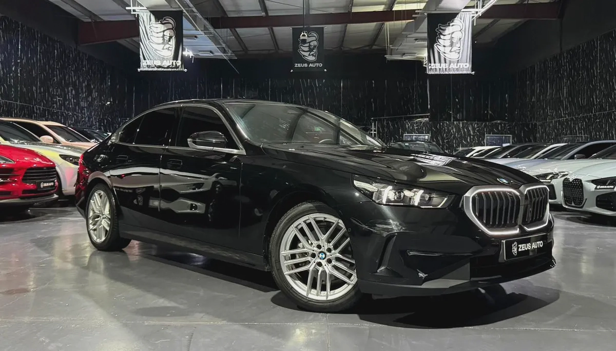 AED 3,184 PM | Low Mileage | GCC | AGMC Warranty  Service 2030  | AGMC  Full Service History-2-2
