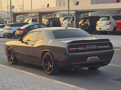 دودج تشالنجر R/T V8 2029 مواصفات أمريكية بحالة جيدة-4