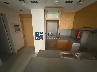 Brand New | Spacious | Ready to Move |-3