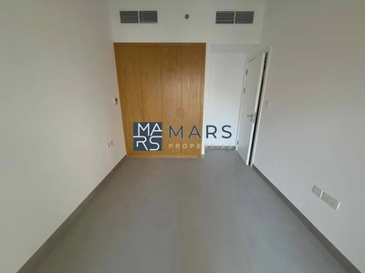 Brand New | Spacious | Ready to Move |-6
