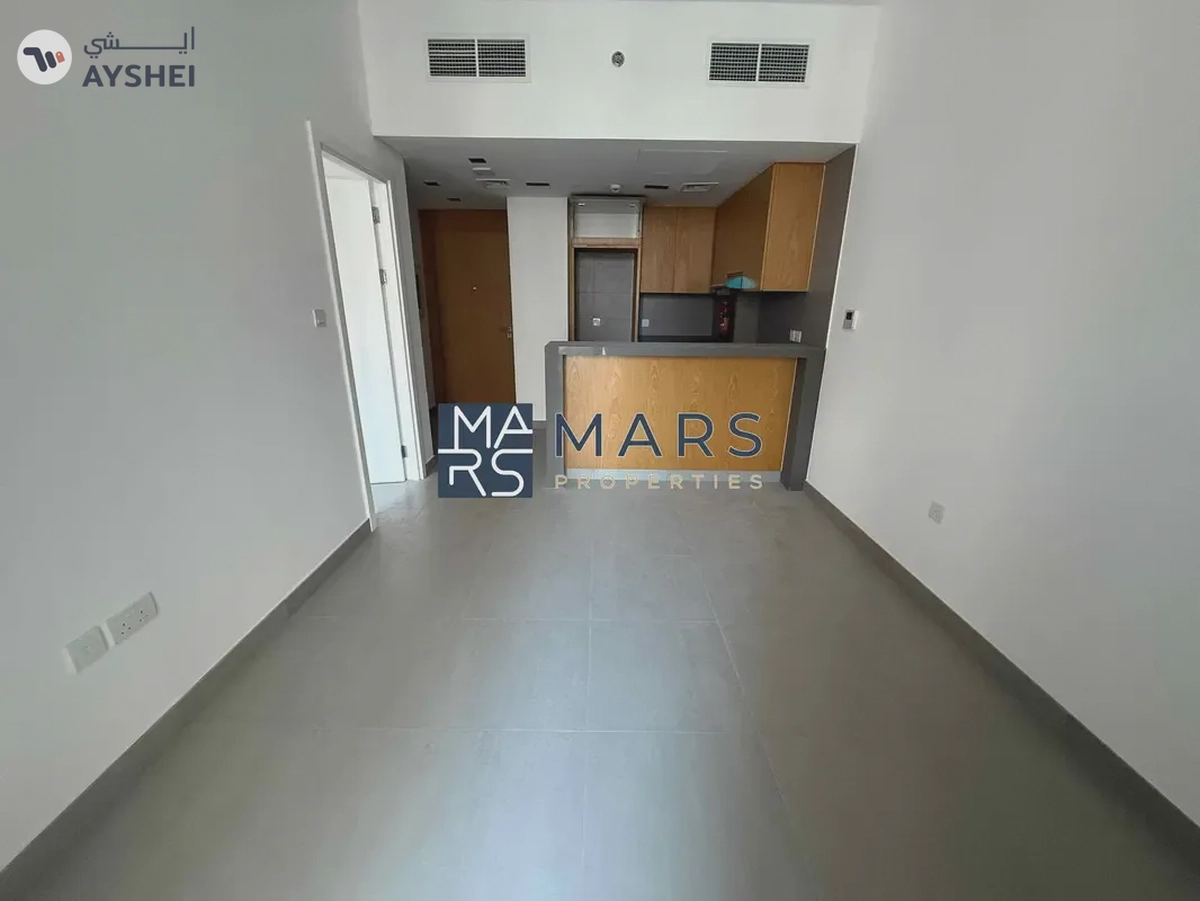 Brand New | Spacious | Ready to Move |-8-8