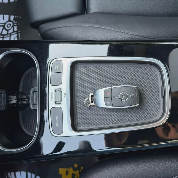 2025 Mercedes-Benz CLA 250 | Panoramic Roof | Clean Title | Original Paint | Like New