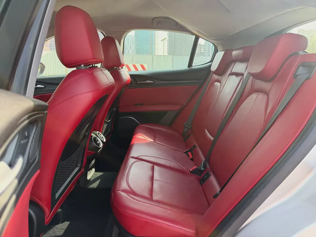 2019 Alfa Romeo Stelvio S | GCC Specs | Low Mileage-11-11