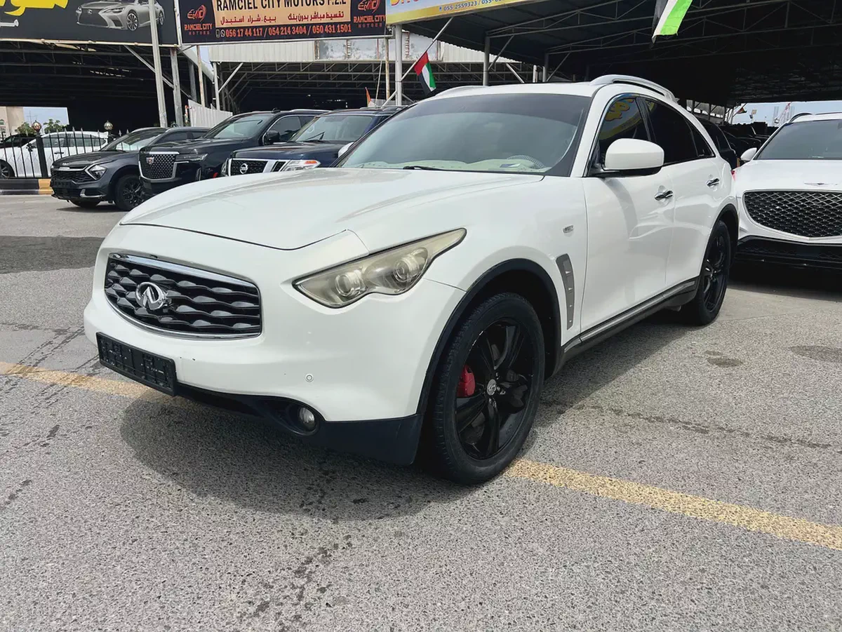 Infiniti FX45/FX35 Luxury 2010 GCC Specs-6-6
