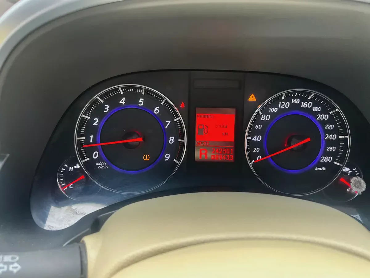 Infiniti FX45/FX35 Luxury 2010 GCC Specs-8-8
