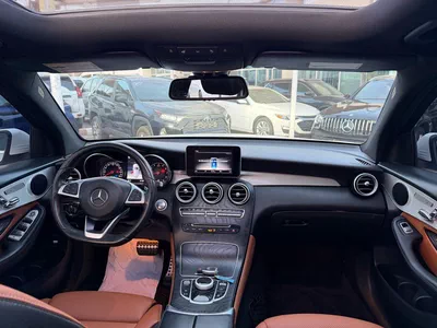 For sale Mercedes-Benz GLC 300 I (X253) Facelift, 2.0 l, 2019 in UAE, Sharjah-18