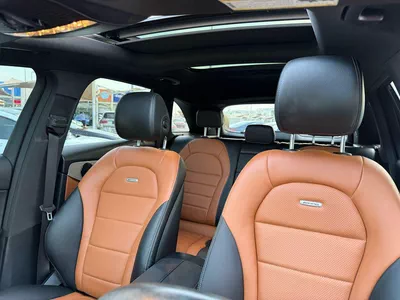 For sale Mercedes-Benz GLC 300 I (X253) Facelift, 2.0 l, 2019 in UAE, Sharjah-14
