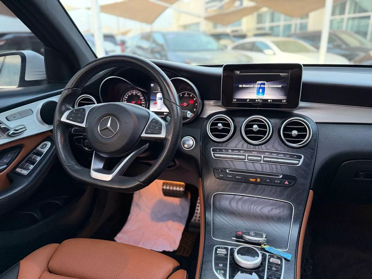 For sale Mercedes-Benz GLC 300 I (X253) Facelift, 2.0 l, 2019 in UAE, Sharjah-15-15