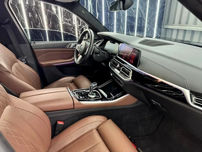 BMW X5 M50i GCC Specs | Full PPF freshly Installed | Full service history | Excellent-6