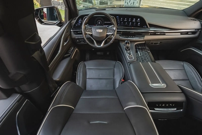 Cadillac Escalade 2023-21