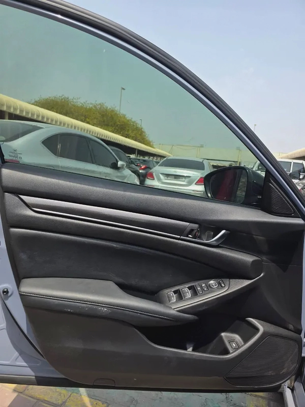 Honda Accord Clarity Hybrid 2022 American Specs