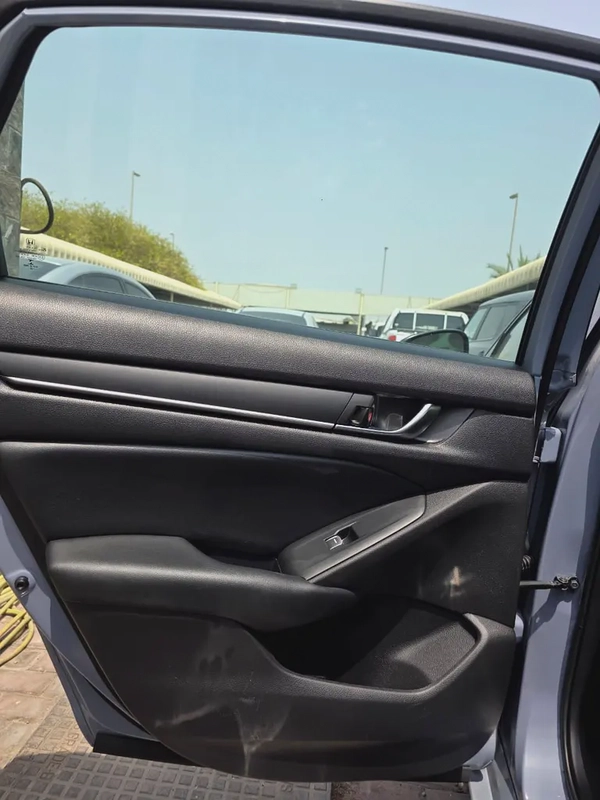 Honda Accord Clarity Hybrid 2022 American Specs