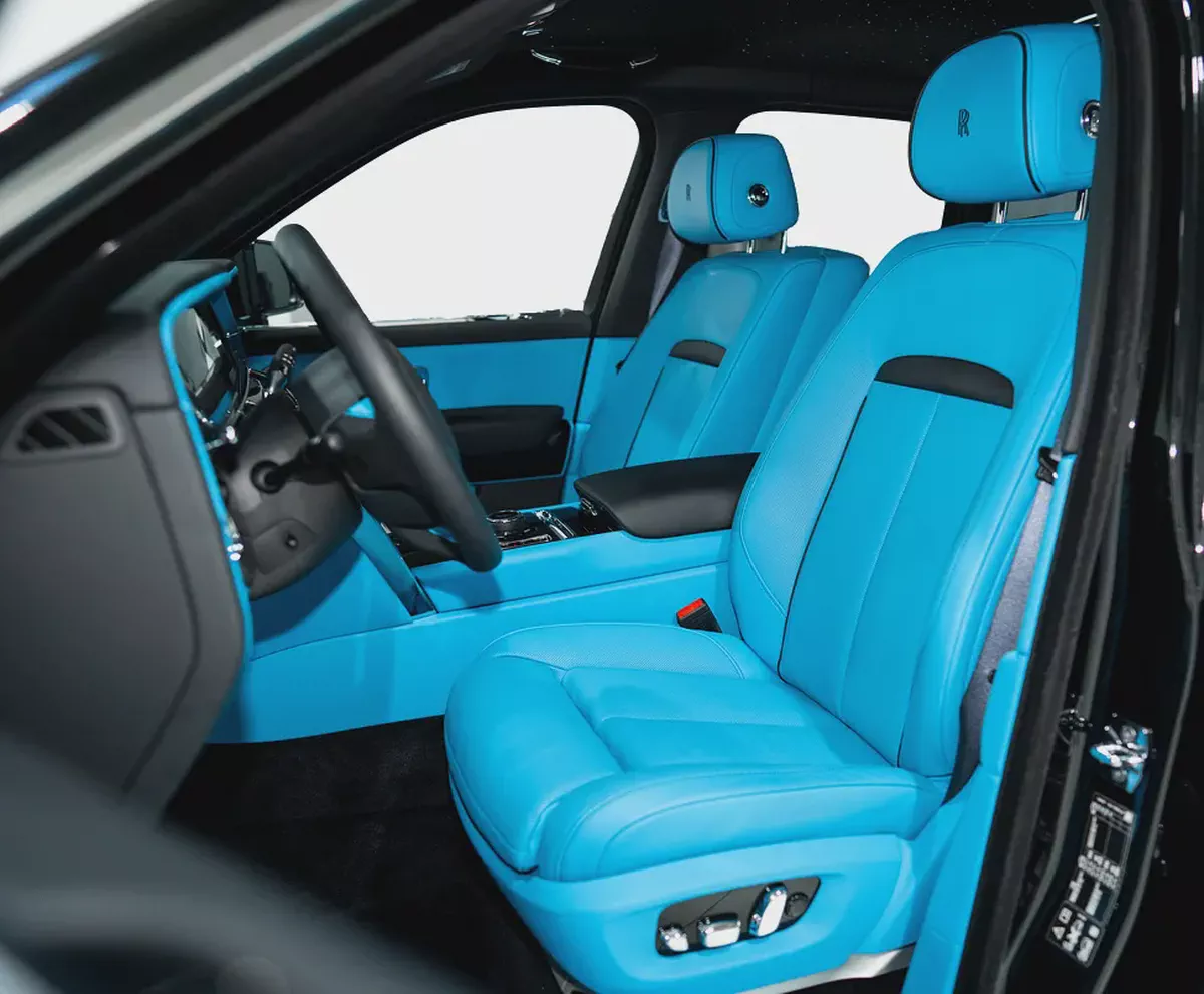 2025 ROLLS ROYCE CULLINAN | LOW MILEAGE | STARLIGHT | FULL OPTION | REAR SEAT ENTERTAINMENT-7-7