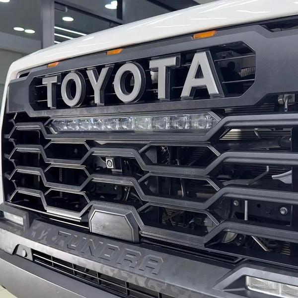 Toyota Tundra Crewmax TRD Pro