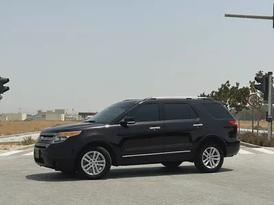 Ford Explorer XLT | 3.5L V6 | 2014 | GCC Specs | 147,000 km | Black / Beige-4
