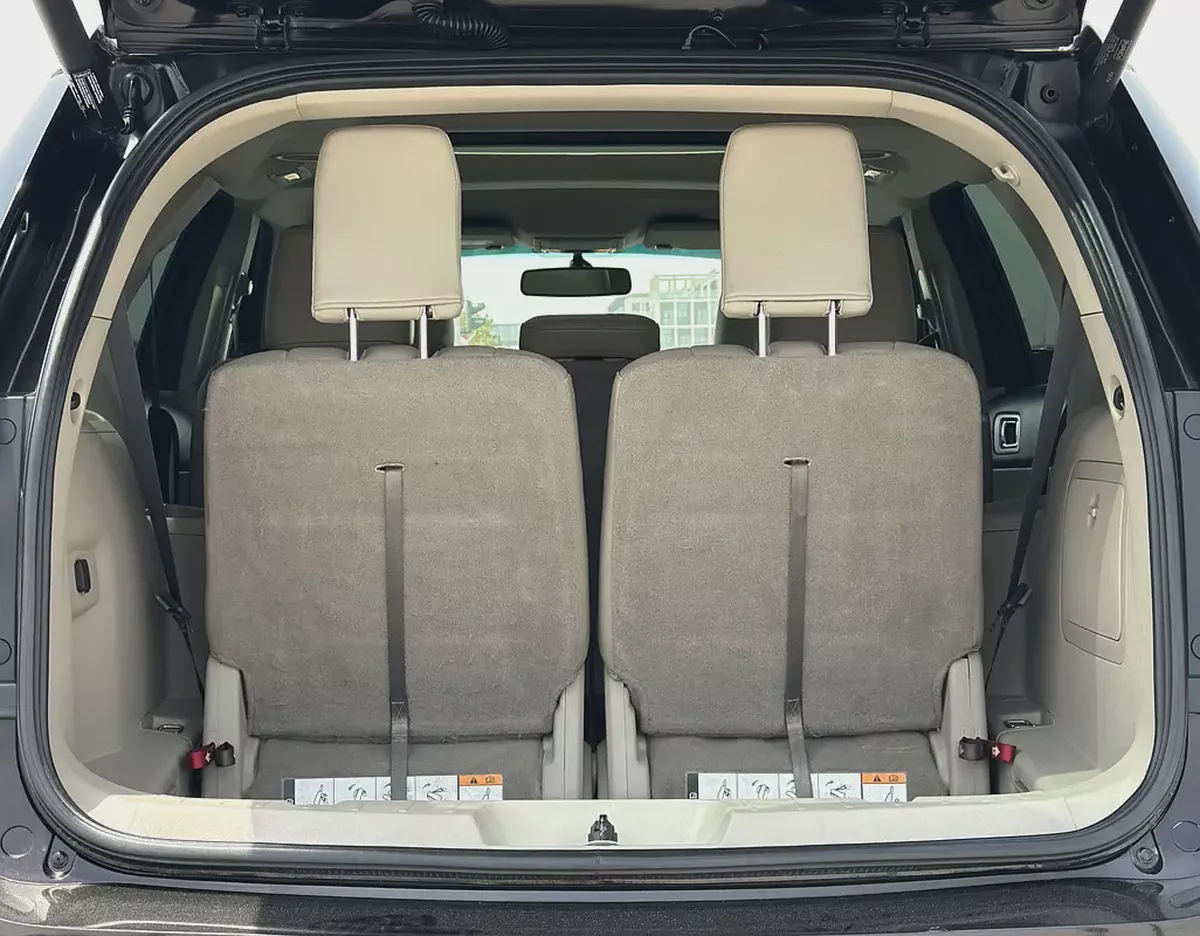 Ford Explorer XLT | 3.5L V6 | 2014 | GCC Specs | 147,000 km | Black / Beige-17-17