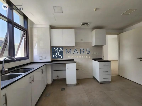 🏡! Corner Bigger | 4BHK Villa | Green Yard | For Rent | Nasma Community! 🌟