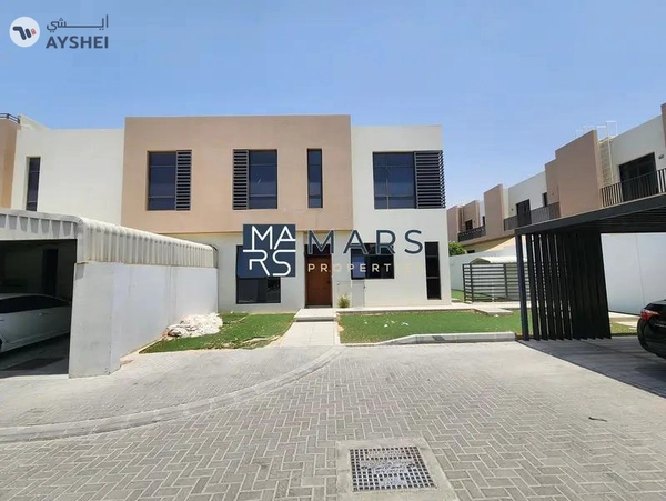 🏡! Corner Bigger | 4BHK Villa | Green Yard | For Rent | Nasma Community! 🌟