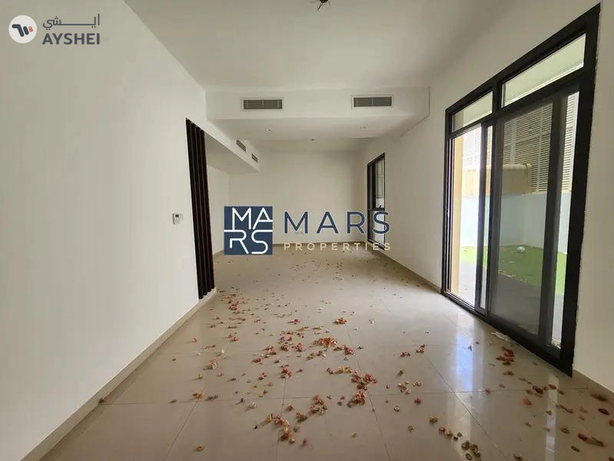 🏡! Corner Bigger | 4BHK Villa | Green Yard | For Rent | Nasma Community! 🌟-6-6