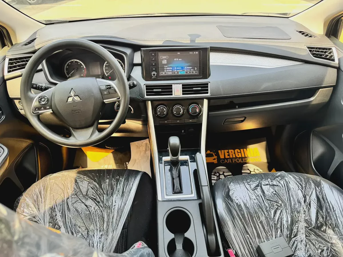 Mitsubishi Xpander 2024 GLS Top Line GCC Specs Cash, ZERO DP & Bank Finance-6-6