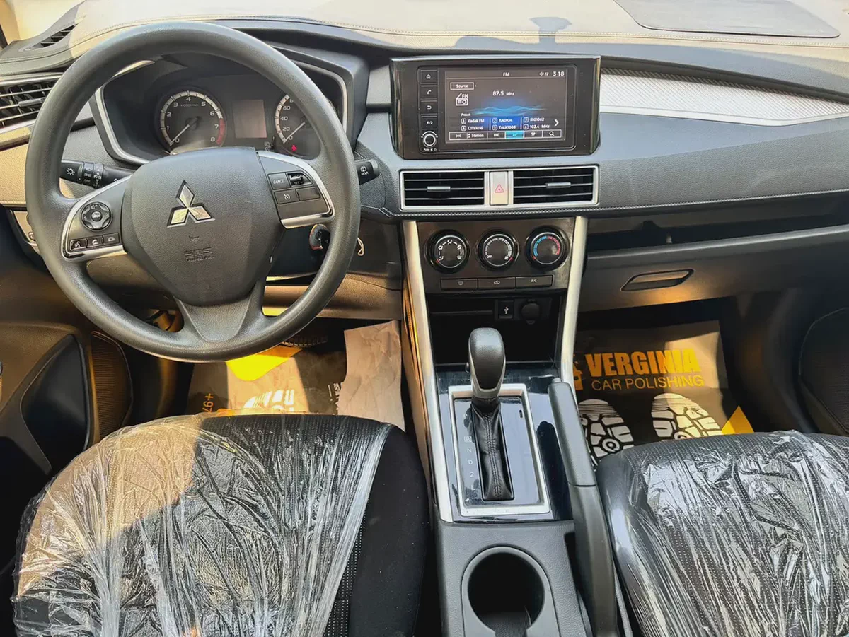 Mitsubishi Xpander 2024 GLS Top Line GCC Specs Cash, ZERO DP & Bank Finance-7-7