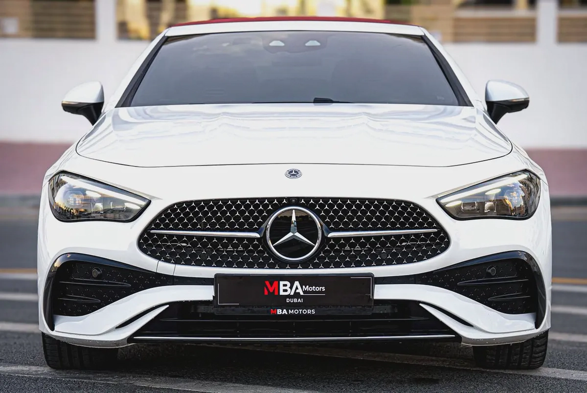 2024 | Mercedes CLE200 Cabriolet | Red Roof | Low Mileage | 2KEYS | White-2-2