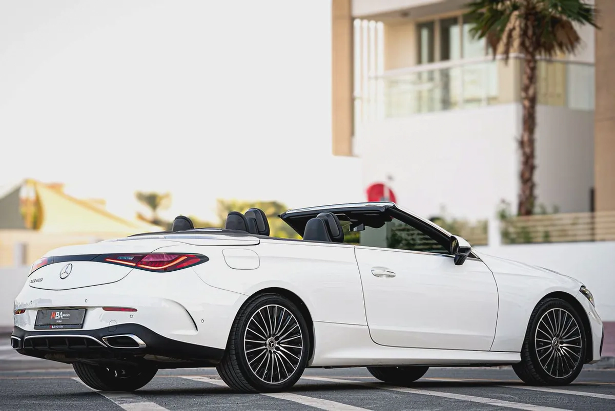 2024 | Mercedes CLE200 Cabriolet | Red Roof | Low Mileage | 2KEYS | White-3-3