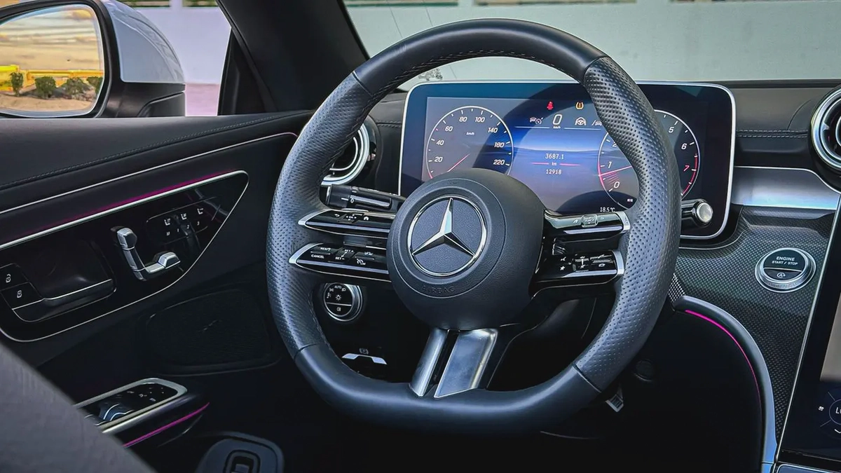 2024 | Mercedes CLE200 Cabriolet | Red Roof | Low Mileage | 2KEYS | White-11-11
