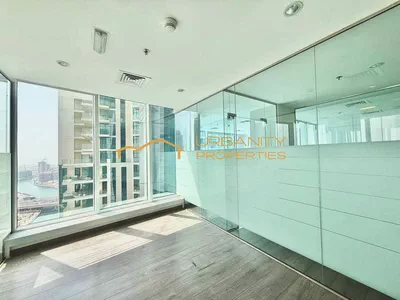 Premium Fitted Office | High Floor | Canal View | 5 Cabins | 4 Parking-8