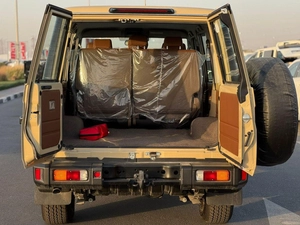 Toyota Land Cruiser 70