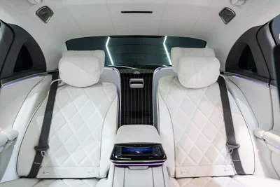 Mercedes-Benz Maybach S680-2