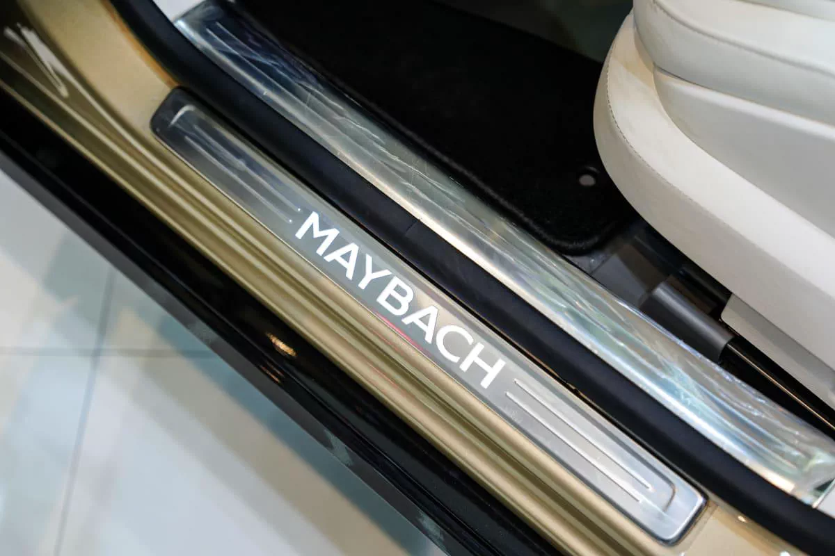 Mercedes-Benz Maybach S680-6-6
