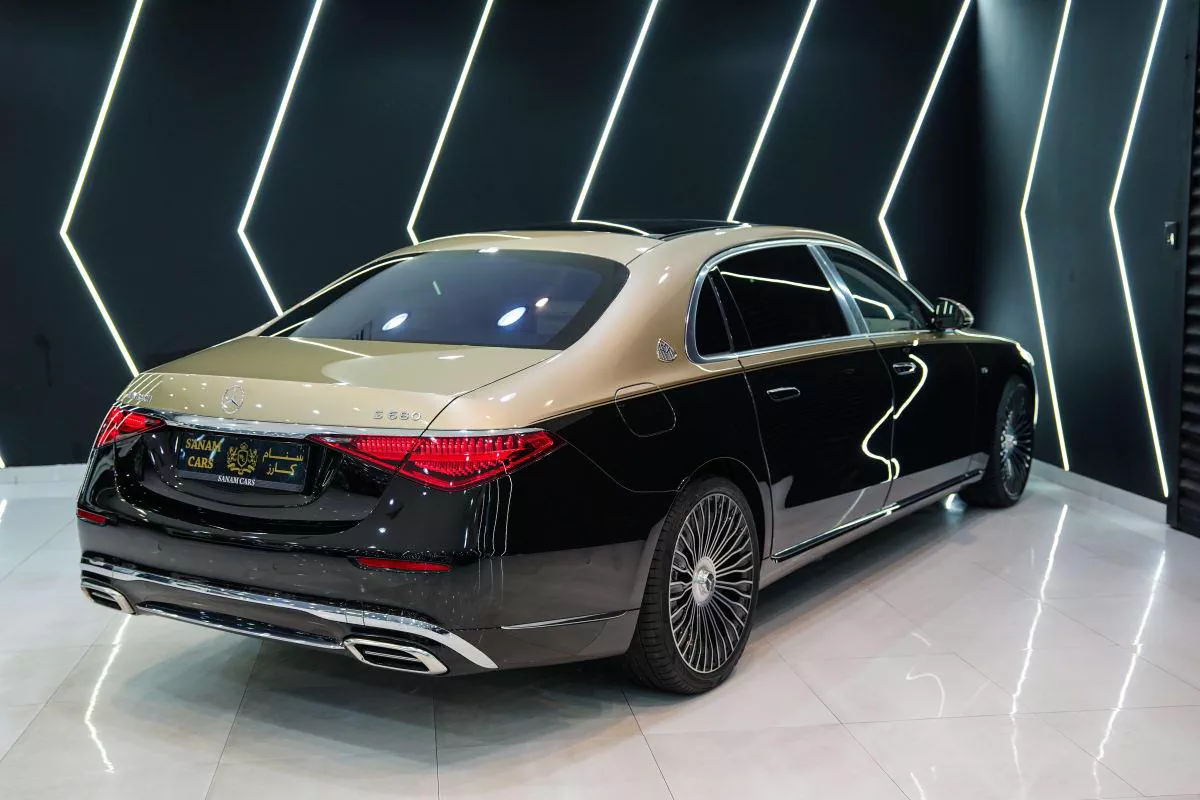 Mercedes-Benz Maybach S680-11-11