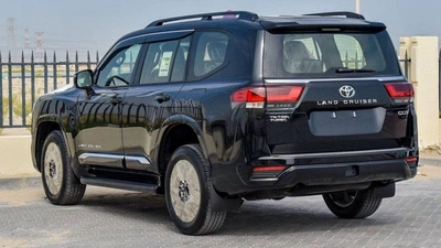 Toyota Land Cruiser TOYOTA LAND CRUISER 3.3L GXR, HIGH DIESEL TWIN TURBO, A/T MY24 3.3L Diesel 2024-3