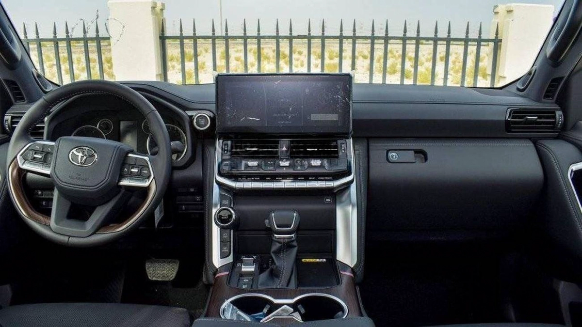 Toyota Land Cruiser TOYOTA LAND CRUISER 3.3L GXR, HIGH DIESEL TWIN TURBO, A/T MY24 3.3L Diesel 2024