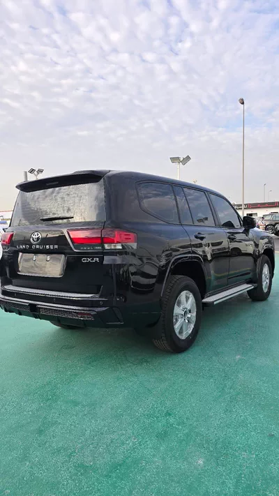 2026 Toyota Land Cruiser The Legendary-14