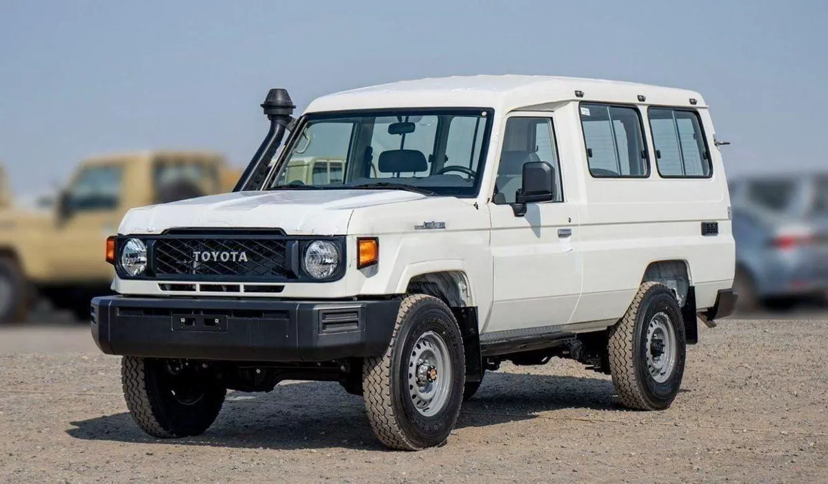 Toyota Land Cruiser 70 LC 78 HARDTOP 4.0L MT LAND CRUISER LC78 4.2L V6 DIESEL 2025