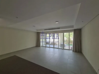 Spacious Villa| Unfurnished |Exquisite Community-8