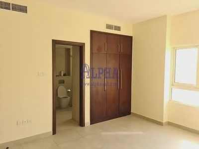 Spacious Villa| Unfurnished |Exquisite Community-3