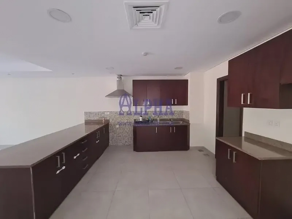 Spacious Villa| Unfurnished |Exquisite Community-4-4