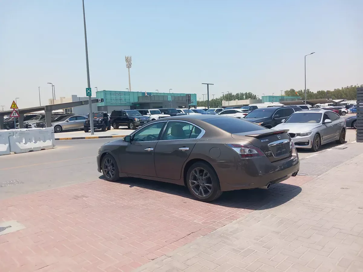 Nissan Maxima 2014 American Specs Perfect Condition Smoothly Drive Ready for Registration-3-3