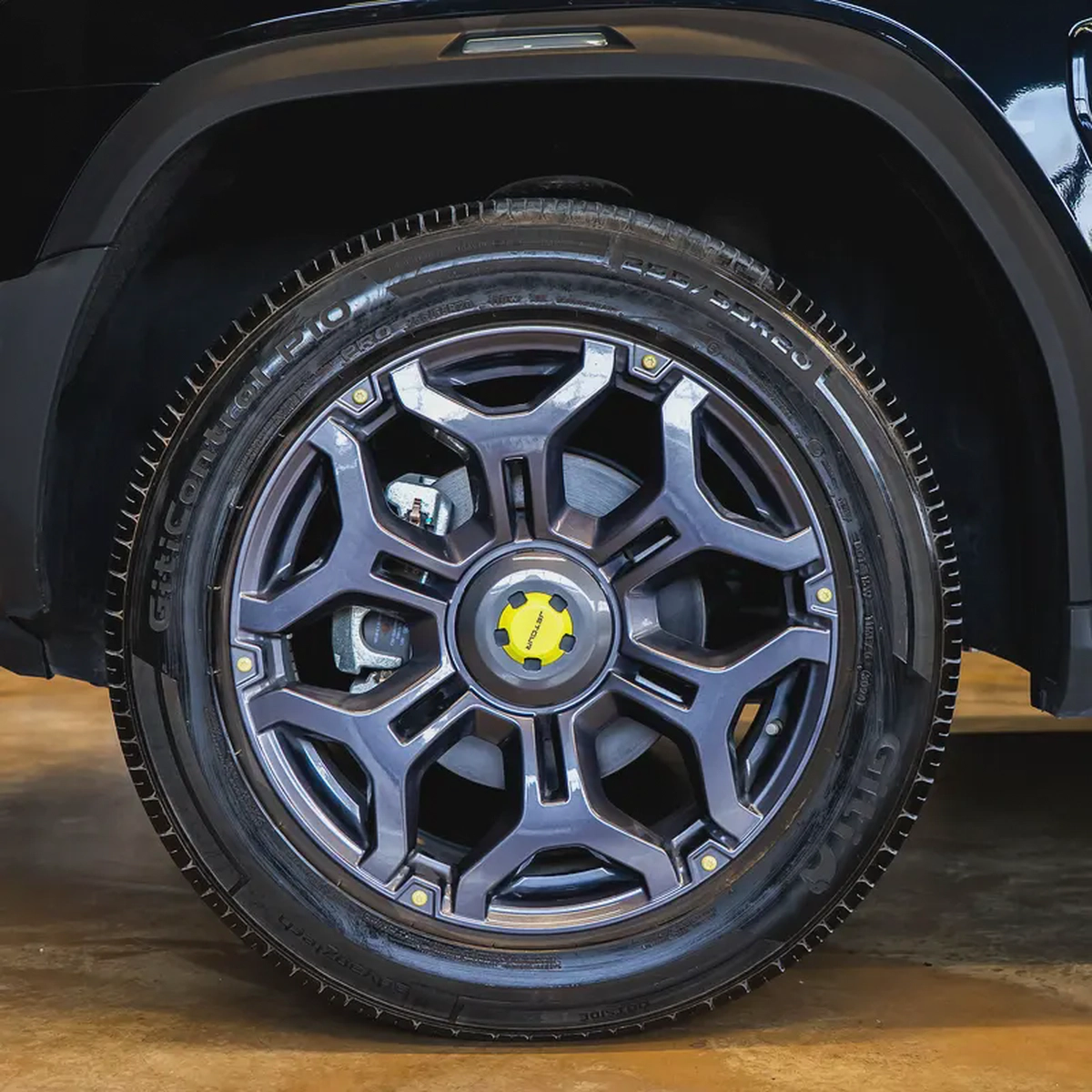 AED 2,164 P.M • 0% Downpayment • Jetour T2 • 1 Year Warranty-5-5