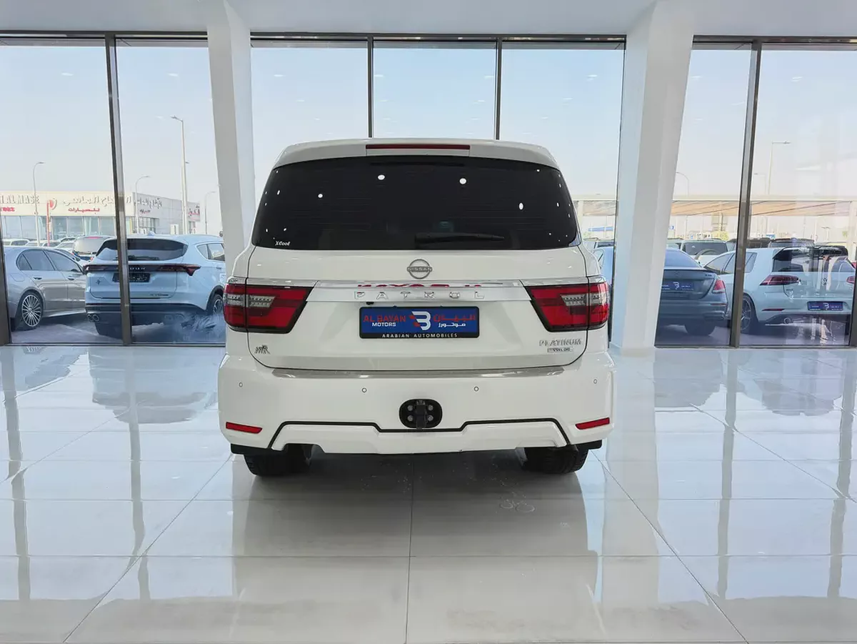 نيسان باترول بلاتينيوم V8 LE ابيض /زعفراني 2024 (خليجي)-5-5