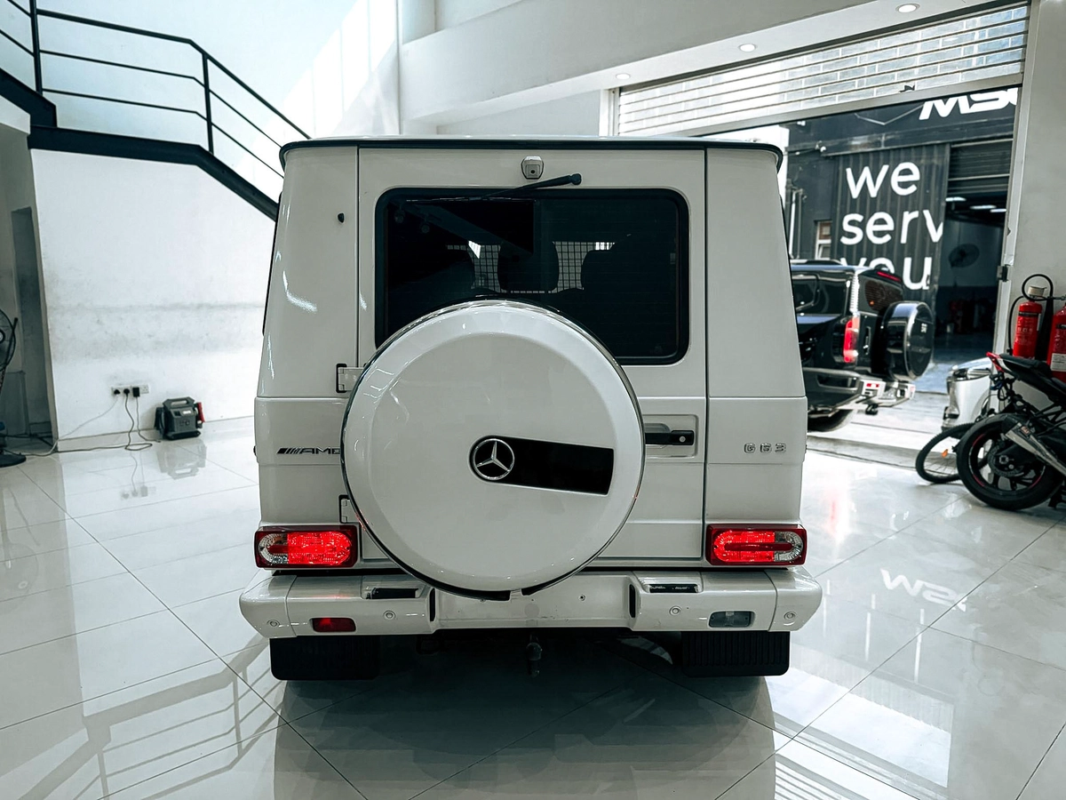 2016 Mercedes-Benz G-Class G 63 AMG 5.5L V8-2-2